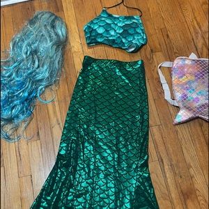 Mermaid costume bathing suit skirt wig